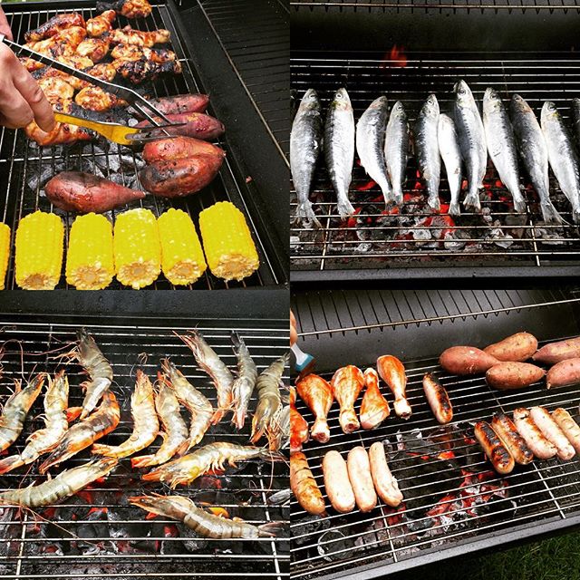 The weekend just flew by.  Family BBQ 