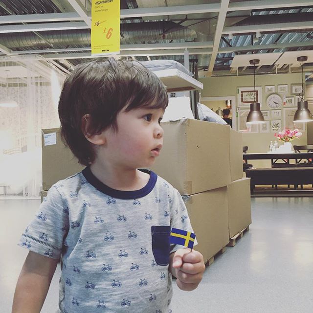 IKEA Dexter. 