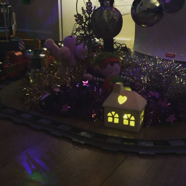 Xmas tree done.