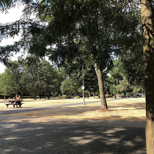 Think everyone is indoors. It's boiling. #heatwave #london # 