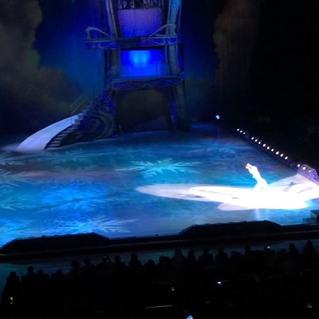 No Disney show would be complete without a Frozen segment. #disneyonice #disneyonice2018 