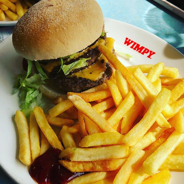 King size burger. #wimpy